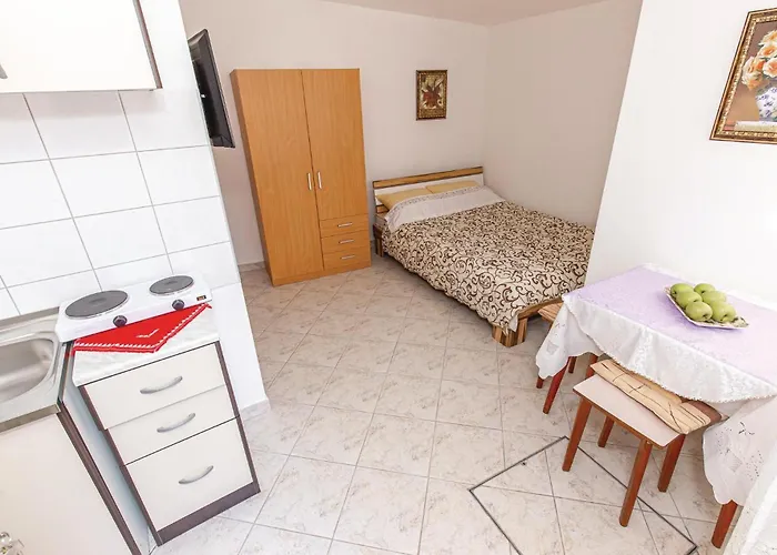 Cozy In With Wifi Apartament Kostrena